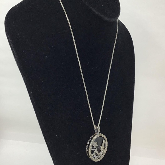 STERLING SILVER 925 FLORAL MARCASITE ONYX PENDANT NECKLACE - Picture 3 of 8